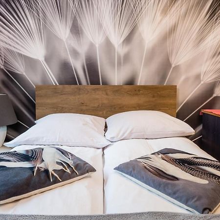 Apartament Debnicki Wawelofts Краков Экстерьер фото